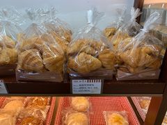 -红宝石·鲜奶小方·海派西点房(南翔店)