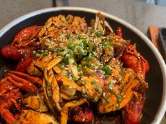 虾虾浓蟹蟹你-一棠龙虾(徐家汇城开YOYO店)