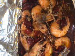 -扒虾小妹儿麻辣海鲜(宏图街店)