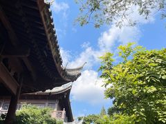 -龙华寺