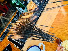 -喝丢一只鞋海鲜烧烤·海肠捞饭(文体街店)