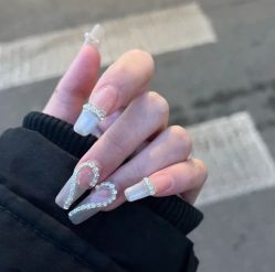 -ZX·美睫设计师汇聚店