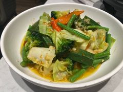 -美奈小馆·越南料理(中航城君尚购物中心店)