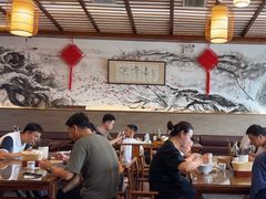 -笑来喜馄饨小笼工坊店(湖滨街店)