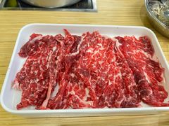 -杨老板·海鲜集市火锅·鲜切牛肉(中防万宝店)