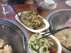 拍黄瓜-曹丞相·地锅鸡·地锅鱼(武林店)