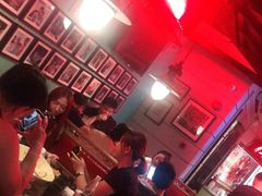 -沪小胖小龙虾(淮海中路旗舰店)