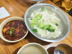 -刘二店正宗裤带面(围墙巷店)