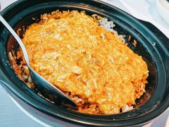 蟹黄煲仔饭-屋里厢上海菜馆