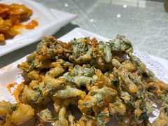 炸花椒芽儿-华盛园卷子王农家菜水库鱼