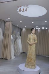 -台湾蔡美月婚纱租赁