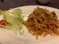 -粤尚腾香居中餐厅(首都机场希尔顿店)