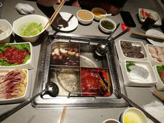 -海底捞火锅(吾悦广场店)