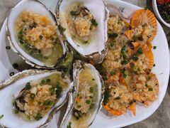 -四川小胡子海鲜(丁村万人海鲜广场店)