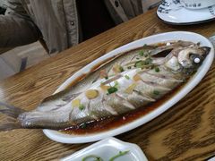 清蒸白水鱼-烟雨人家(塔湾街店)