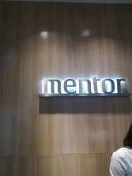 -Mentor Hair Salon