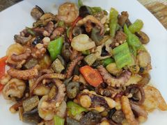 -金丝饭庄(金丝新天地保障性住宅小区店)