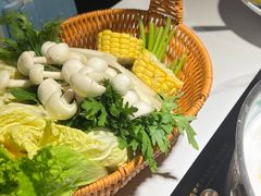 -椰子湾·海南火锅·糟粕醋·椰子鸡(正大广场店)