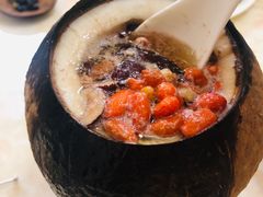 原只椰子炖竹丝鸡-信行丰炖品皇店(光孝路店)