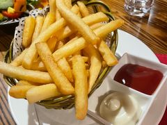 -申德勒加油站餐厅(三里屯北小街店)