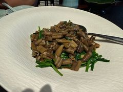 -浩运·海鲜青岛菜·海胆水饺(石老人店)