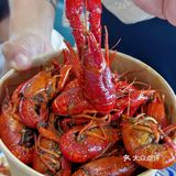 夏天怎能少了小龙虾