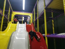 -蹦贝运动中心·蹦床·攀岩·闯关(龙岗店)