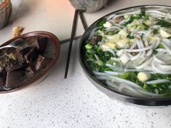 -小倪羊肉米线馆