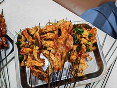 -马克力木手抓炕锅烤羊肉(盐湖一小区店)