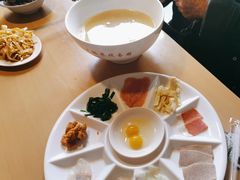 -建新园过桥米线(金碧广场店)