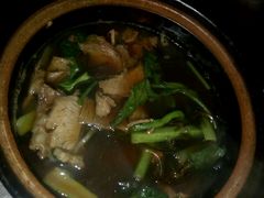 -许家黄土高坡砂锅总店