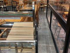 面包甜点陈列柜-方炉·天然食材面包店(青秀店)