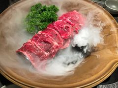 -三出山火锅(南京万象天地店)