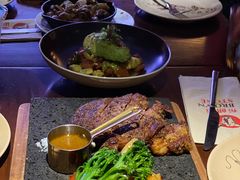 -BROWNSTONE布朗石西班牙餐厅(富城店)