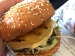 照烧凤梨牛肉特堡-The Habit Burger Grill 哈比特汉堡(世博店)
