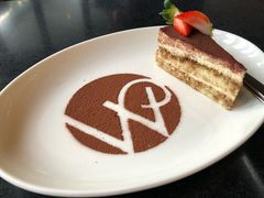 -WOLFGANG PUCK KITCHEN & BAR(迪士尼小镇店)