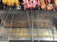 -喜悦小串丹东小黄牛海鲜烧烤大排档(民主广场店)