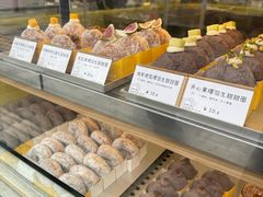 -85度C(生甜甜圈研究工坊·上海局门店)