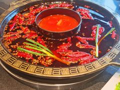 番茄鸳鸯锅-纸盐河码头火锅(十八梯店)