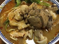 -亚忠小吃店(曾厝垵店)