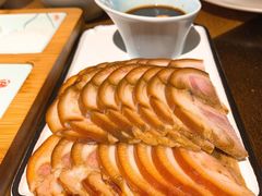 三少酱肘子-娄三少春饼·烤鸭(合生汇购物中心店)
