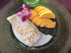 -Dang restaurant (patong phuket)