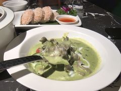 绿咖喱牛肉-食肆&Fourteen(武林夜市店)