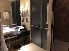 -广州天河希尔顿酒店