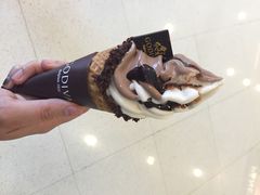 双重巧克力-GODIVA(港汇恒隆广场)