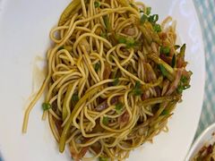 -捌贰虾蟹·江湖菜馆(江汉路店)