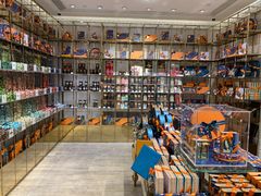 零售区-VENCHI 闻绮(北京国贸商城店)