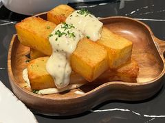 -DEEP·深美式餐吧(五棵松华熙LIVE店)