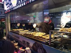 自助取餐区-蚝滑蒜(观音桥天天尚街直营店)