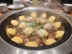 -万里闯关东铁锅炖菜馆(高新旗舰店)